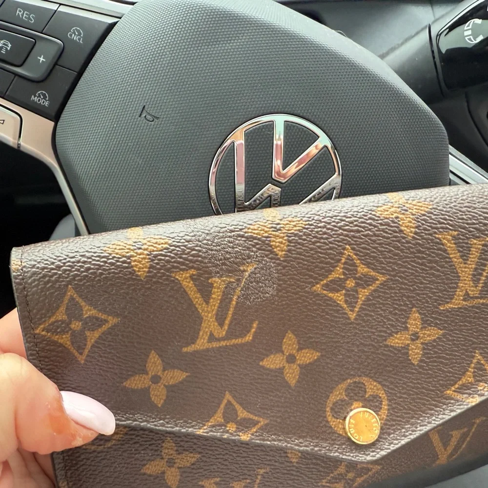 Louis Vuitton Brown Monogram Clutch - Picture 9 of 14